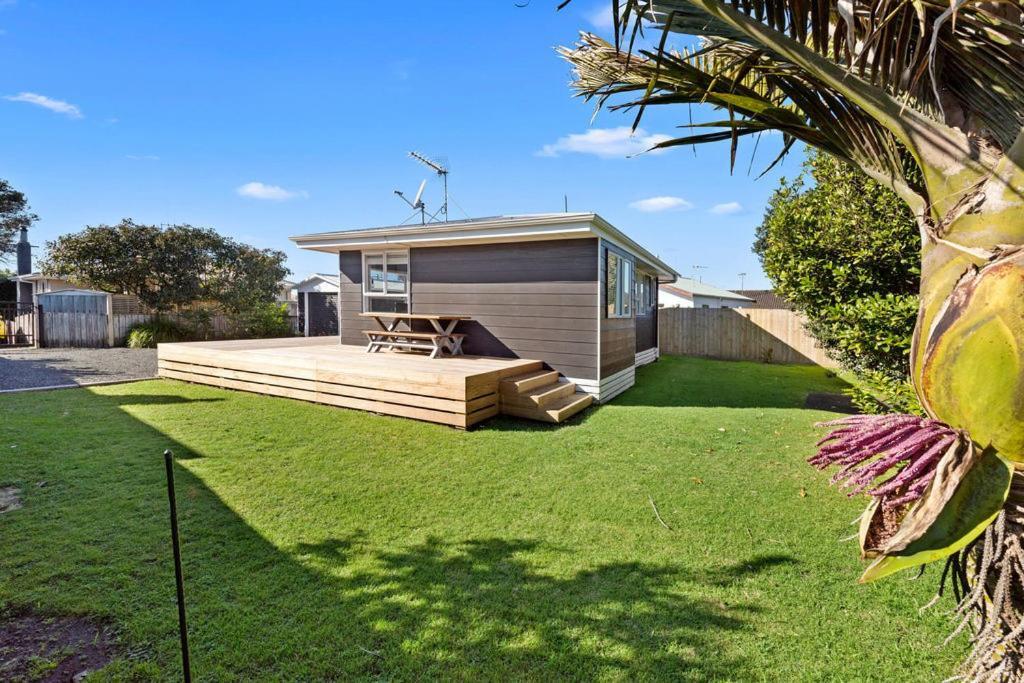 The Black Bach - Mt Maunganui Holiday Home ماوْنت مونغانيو المظهر الخارجي الصورة